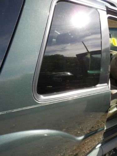 03 ford explorer right *  quarter glass 2 dr sport package privacy front  39208