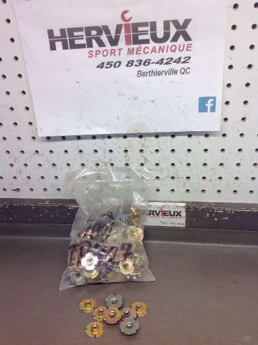 Snowmobile stud track t-nut 1" head 4 prongs 6060222d