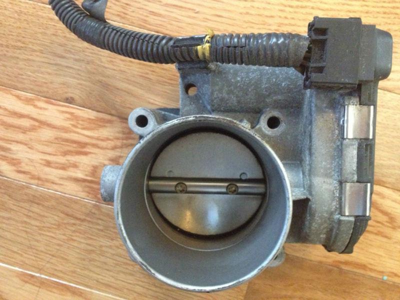  2001 02 03 04 2005 volvo s60 s80 2.9 throttle body 8677866 bosh 0 280 750 103 (