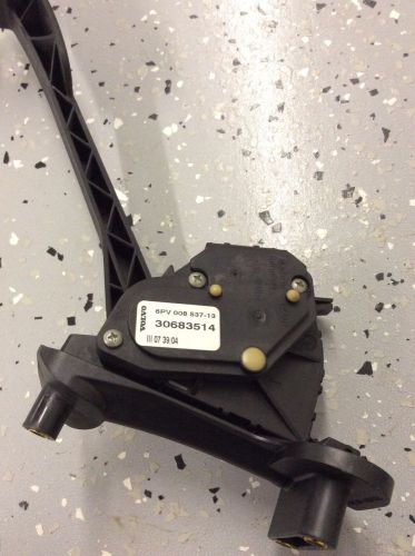 Volvo s60 accelerator pedal 30683514