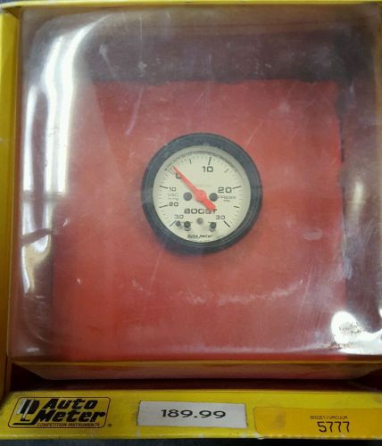 Auto meter 5777 phantom vacuum/boost gauge 2-1/16&#034; electrical