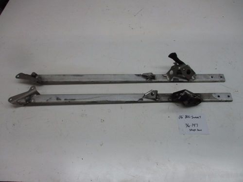 Ski-doo 2006 summit 800 144" rev gas tank pyramid supports support 36-147