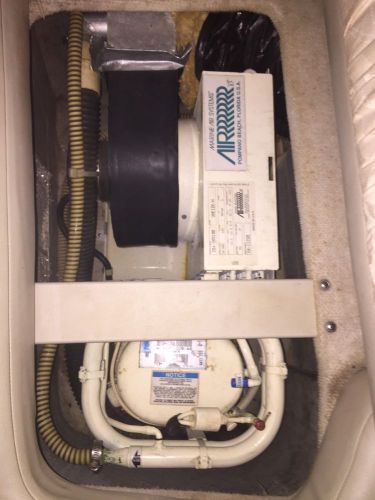 12000 btu marine air / air conditioner