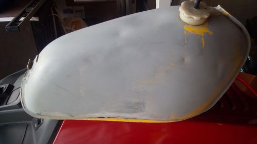 Suzuki 1977 rm 125 gas tank