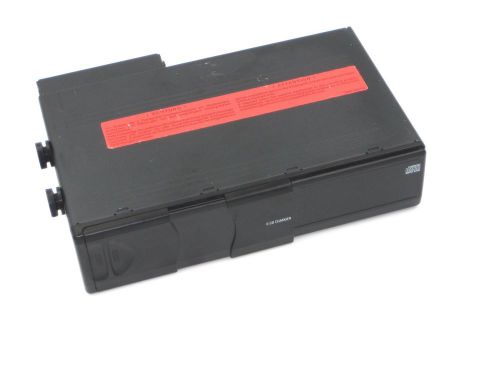 Oem bmw 6 cd changer 65.12-6 913 388 made in hungary w/ 6 cd tray