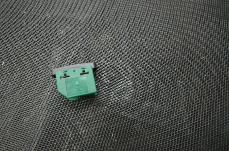 VW 2006-2009 New Beetle Power Door Lock Switch Drivers Side OEM , US $39.99, image 2