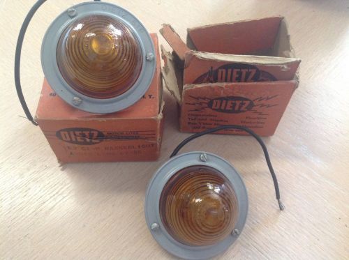 Nos pair dietz 61-p amber glass beehive light lamp auto truck motorcycle vintage