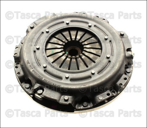 Brand new genuine oem clutch pressure plate and disc kit caliber compass patriot