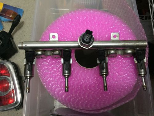 R56 mini cooper s jcw fuel injectors and rail