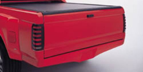 Tail light cover lund 37441 fits 03-06 ford expedition