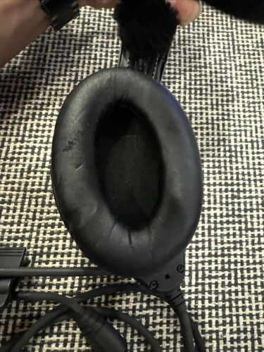 Bose a20 aviation headset with bluetooth &amp; dual plug cable - black