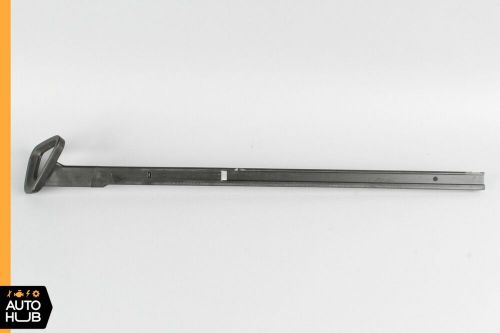 03-09 mercedes w209 clk500 clk350 front right seat belt feeder black oem