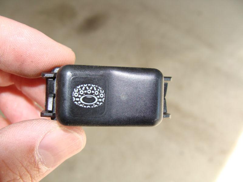 Buy Mercedes 140 acceleration skid control switch. in Thornhill