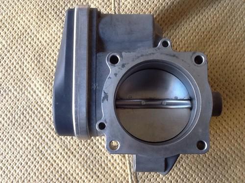 Vw throttle body fits:touareg,q7&cayenne 6 cylinder!!