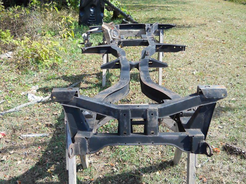 VINTAGE 1969 TRIUMPH GT6+ FRAME SPORTS CAR, US $495.00, image 3