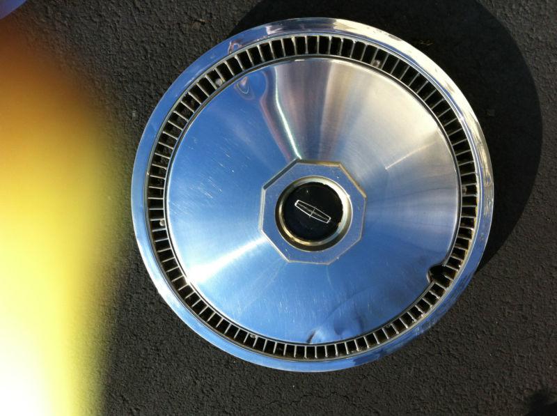 Buy Vintage Lincoln Continental Hubcaps Mark IIII in Schuylkill Haven