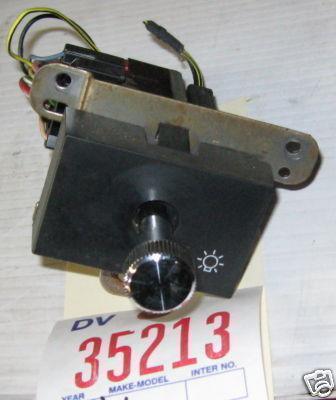 Chrysler 93 lebaron head light/lamp headlight switch 1993