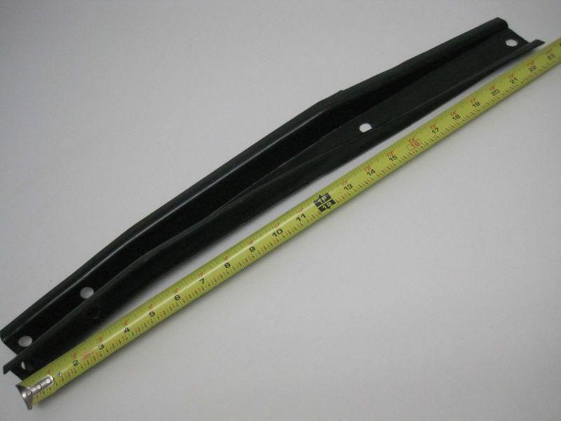 1956 - 1957 Corvette Rear Horizontal Center Bumper Bracket Used Original, US $99.99, image 5