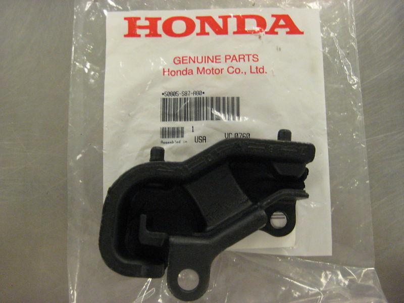 99-06 honda odysey, 98-02 accord trans motor mount oem
