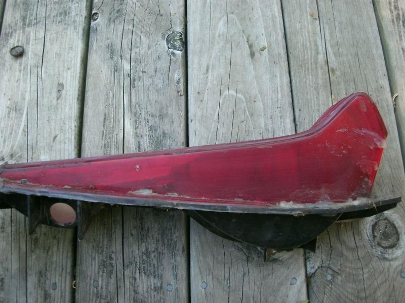 VINTAGE PLYMOUTH SCAMP RIGHT HAND 1974 TAILLIGHT, US $29.99, image 4