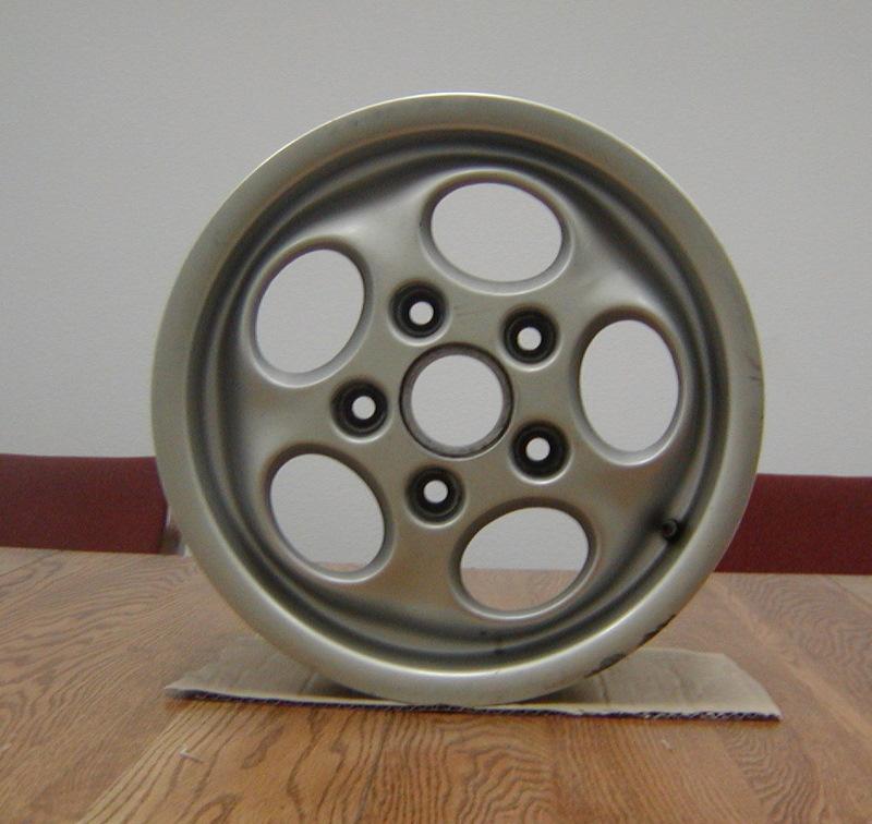 Porsche 944/928 aluminum 15" wheel   924 914 911 phone dials 