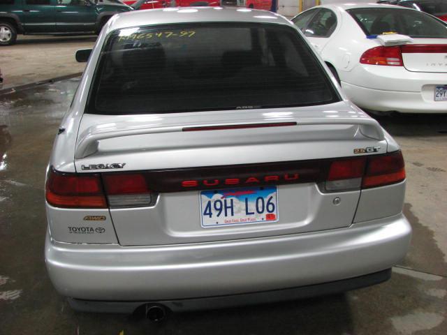 1997 subaru legacy outer tail light lamp left