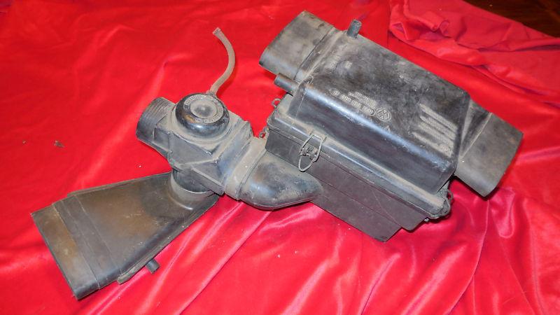 Porsche 914 air cleaner/filter assembly  w/ snorkel 