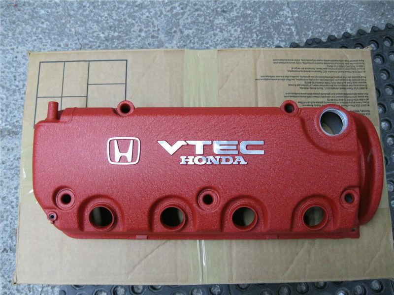 Purchase Powder Coated Honda Civic D16z6 Valve cover VTEC in Stockholm