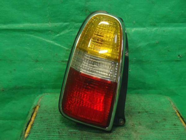 Daihatsu mira 1999 rear left combination lamp [2815600]