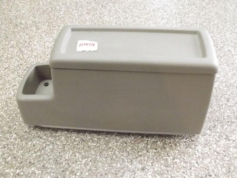 Find 06 07 08 09 UPLANDER / TERRAZA / MONTANA 3 Piece Overhead Console Gray in Bloomfield