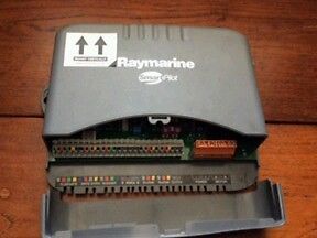 Raymarine s1 autopilot course computer e12106