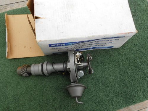 60's 70's oldsmobile? distributor in box  ready to run!  '72  code 1112106   1k7