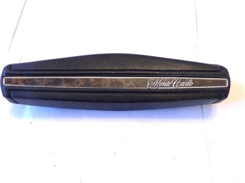 1971 72 monte carlo steering wheel horn cap nice