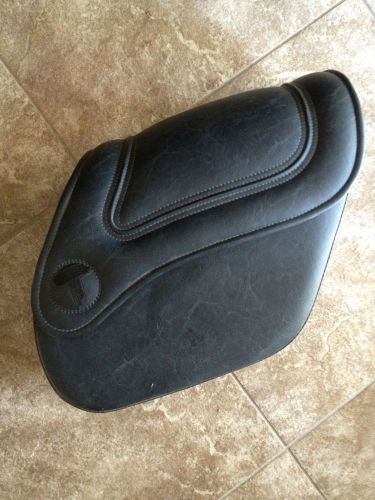 Titan motorcycles right saddlebag hard bag black leather rm gecko chopper harley