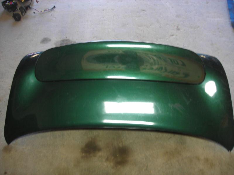 Purchase trunk lid for 2004 pontiac grand prix in Shelbyville, Missouri