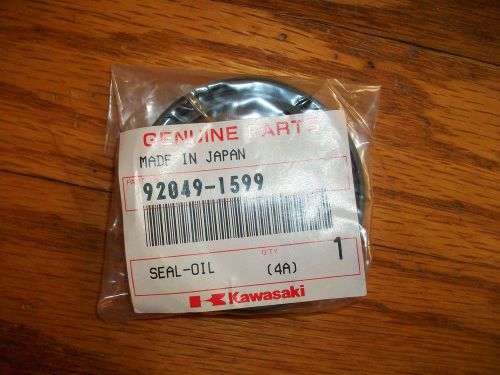 Nos kawasaki fork oil seal 92049-1599