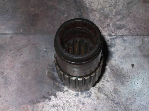 1995  480 yamaha venture sled gear box coupler journal