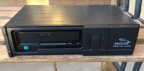 Jaguar xj8 1998 99 00 01 02 03 cd changer player in trunk lnc4160aa