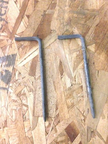 2002 gmc sierra headlight retaining pins chevy silverado