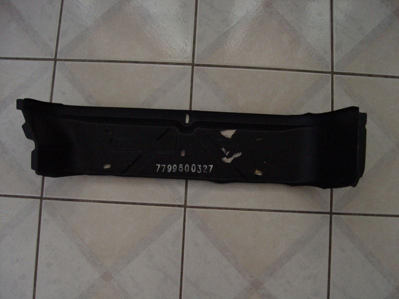 FRONT PASSENGER STEP WELL WINNEBAGO LeSHARO ITASCA PHASAR RENAULT Trafic, US $179.00, image 4
