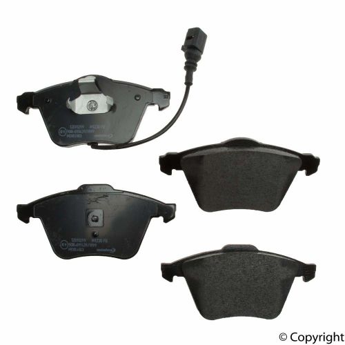 Audi vw front disc brake pad set 8j0698151f