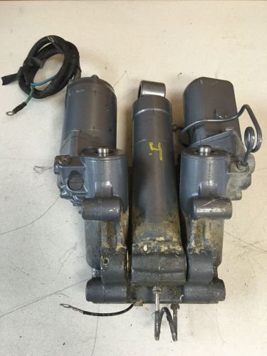 1990 yamaha 115 130 hp v4 2 stroke 2 wire outboard power trim unit freshwater mn