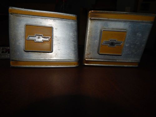 Chevy truck wide style cab corner trim moulding (both l/r) oem 1973-1987