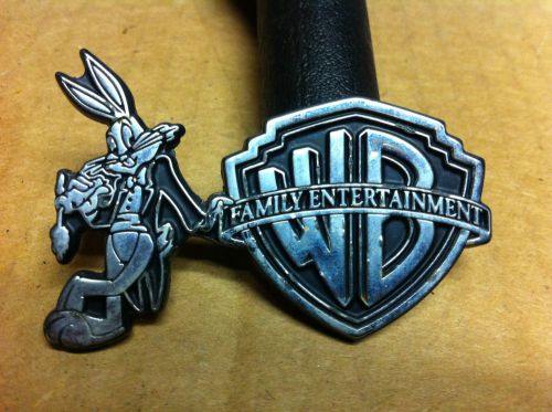 1 chrome black warner brothers wb family entertainmemt emblem used bugs bunny