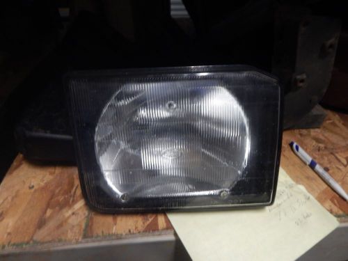 Land rover discovery series 2 ii headlight , left side drivers  side 99-02