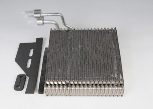 A/c evaporator core kit front acdelco gm original equipment 15-63383