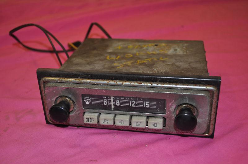 Vintage 1960s am blaupunkt car radio that works