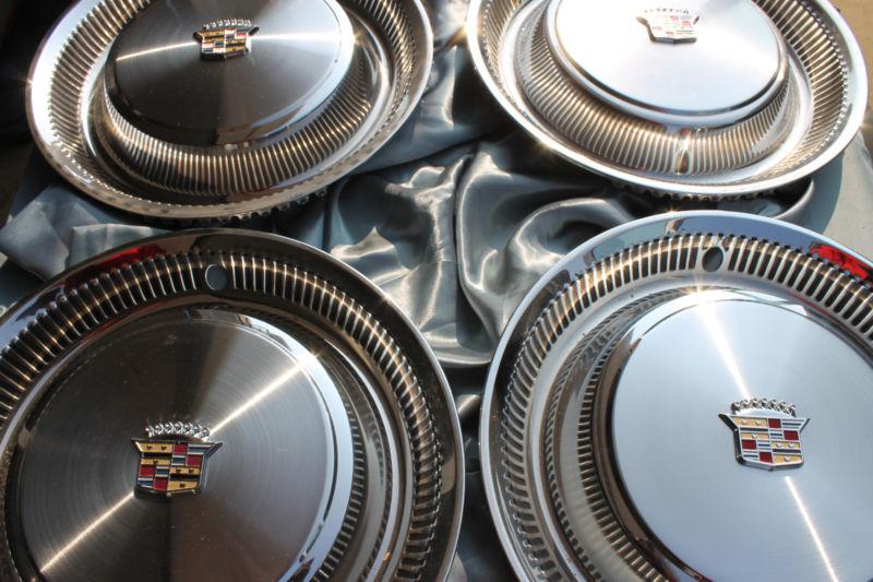 74 75 76 cadillac calais deville fleetwood 15" hubcaps hub caps new nos set nice
