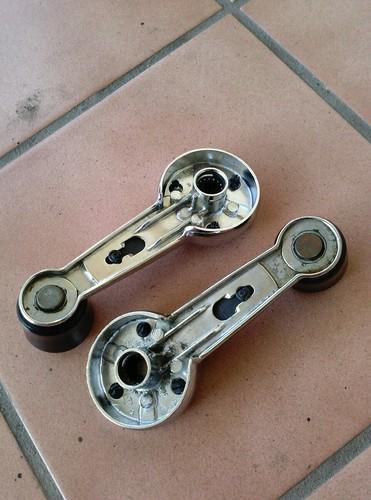 Datsun 240Z 260Z 280Z 510 Window Handle Cranks Pair L/R NICE OEM, US $30.00, image 3