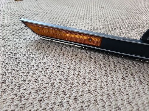 88-92 toyota corolla sport coupe right front corner parking light assembly  ae92